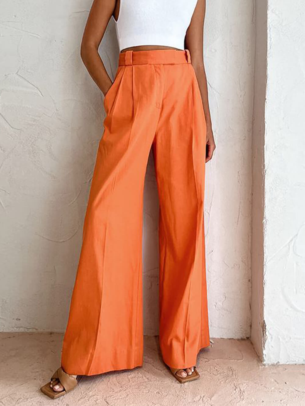 Losse broek met hoge taille en wijde pijpen