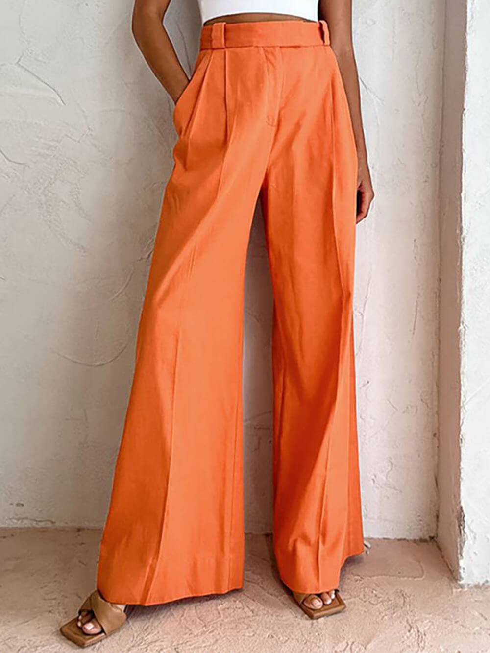 Losse broek met hoge taille en wijde pijpen
