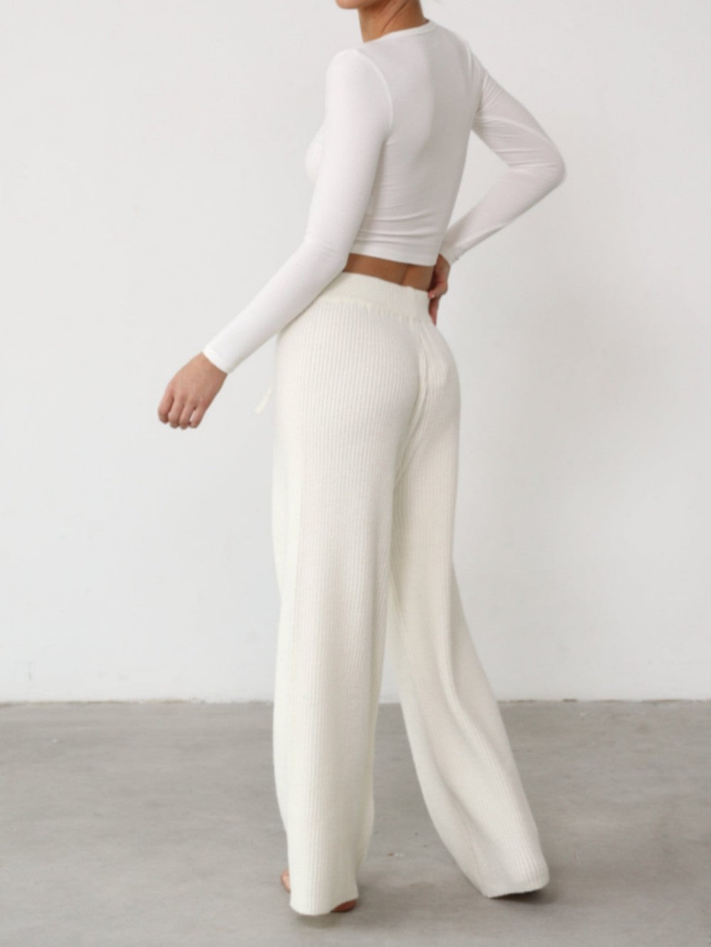 Gebreide broek met wijde pijpen