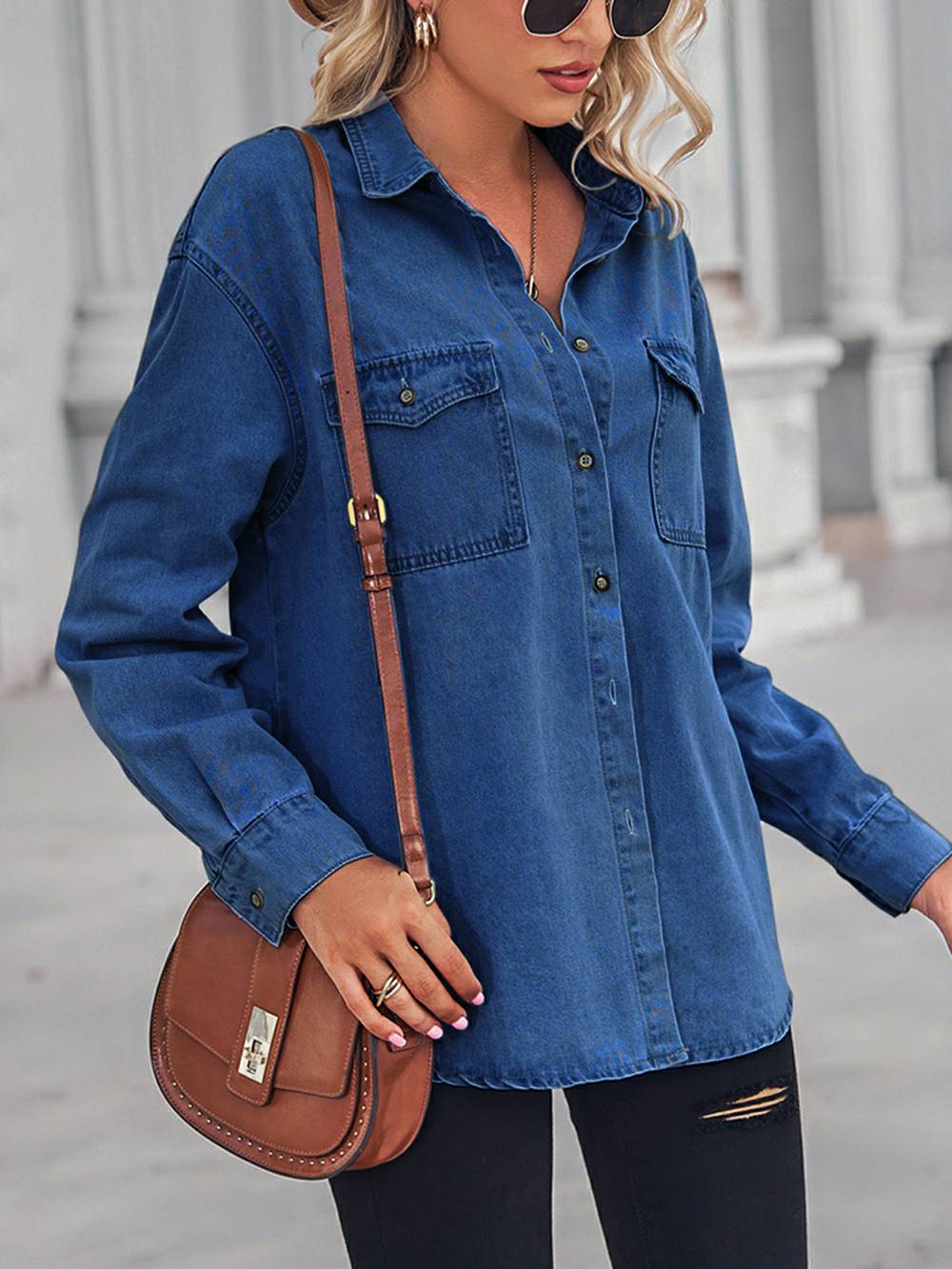 Denim top met kraag en verlaagde schouder