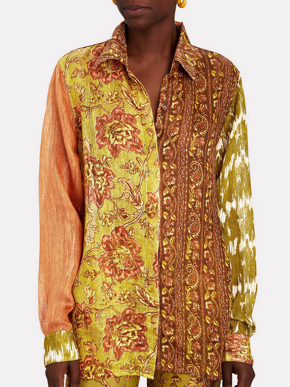 Unieke top met knopen met etnische print