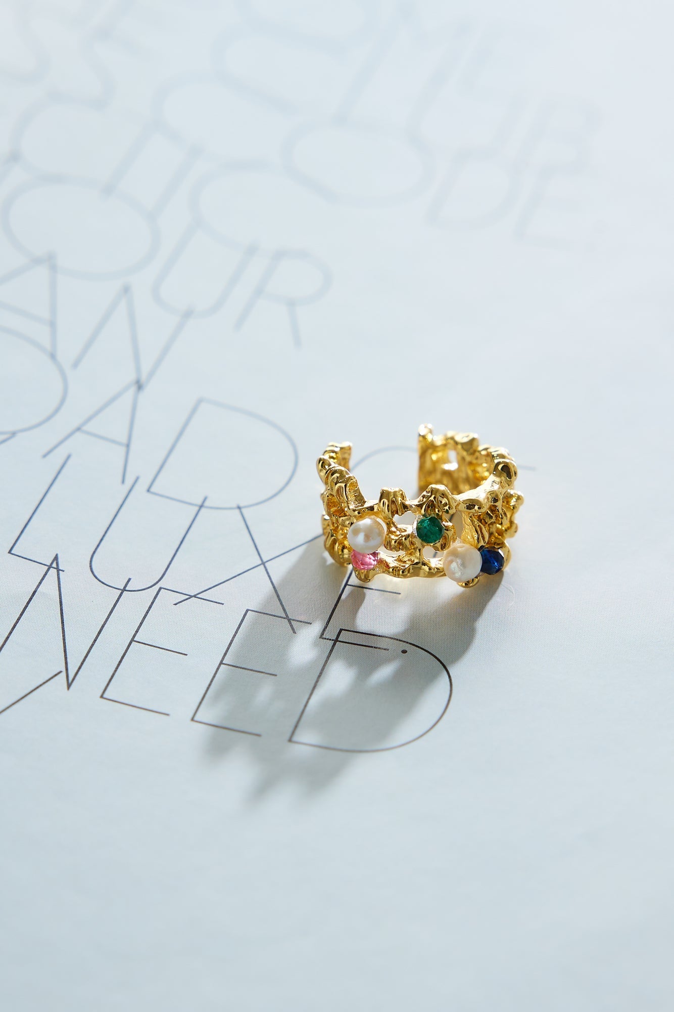 Goud vergulde edelstenen ring
