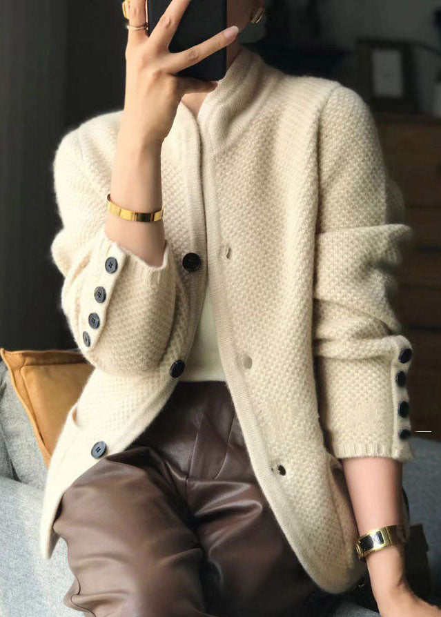Erica™ - ELEGANT CARDIGAN met Knoopjes